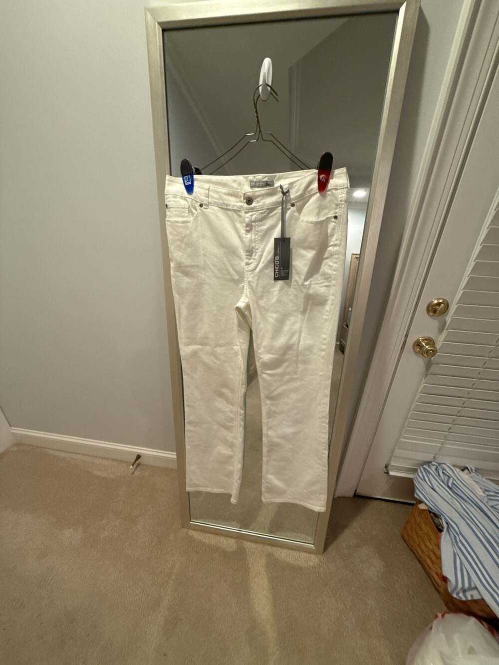 Chico's Platinum Charm Regular Inseam Optic White Jeans (40)